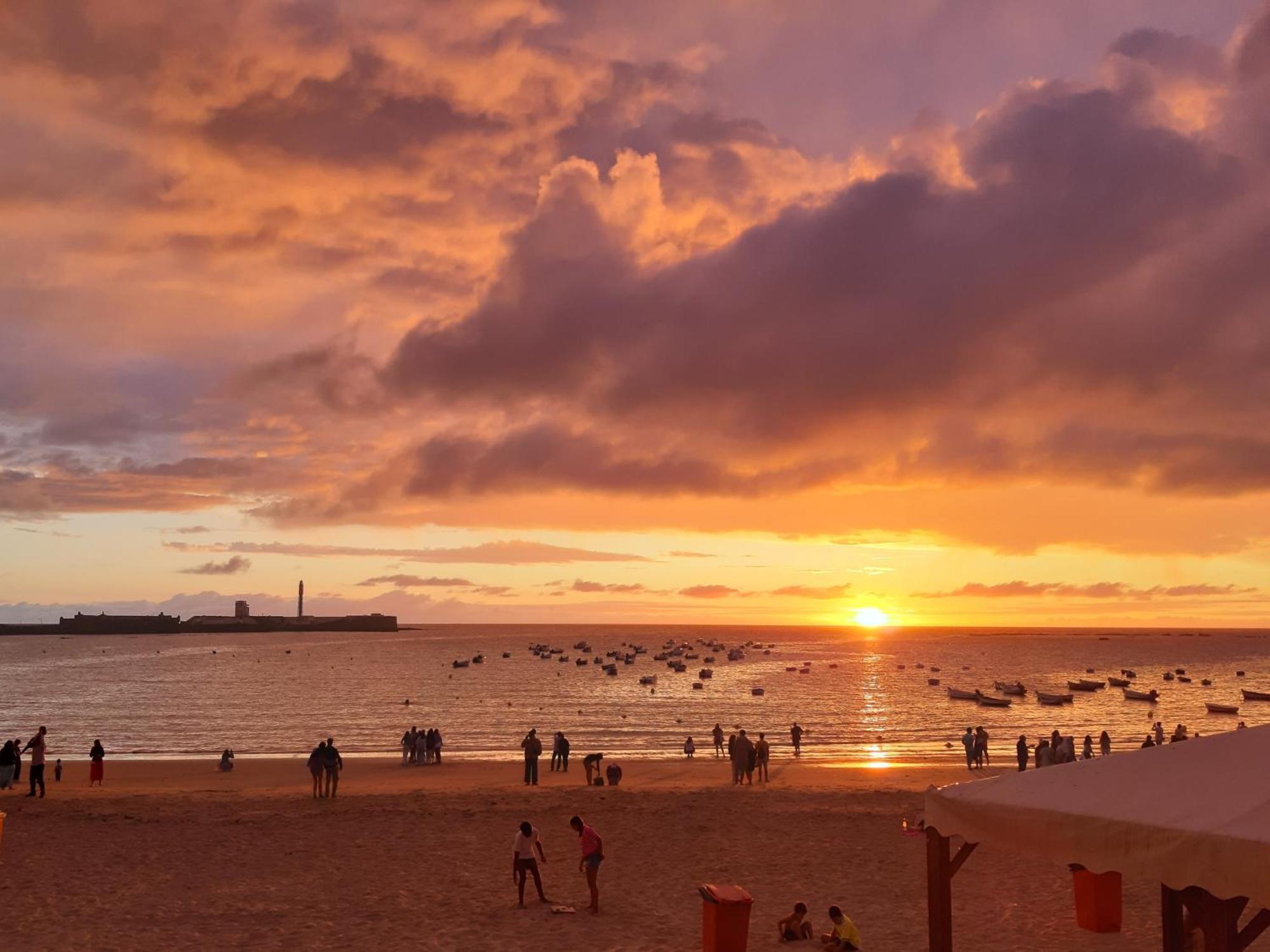 Dormir En Cádiz Exteriér fotografie